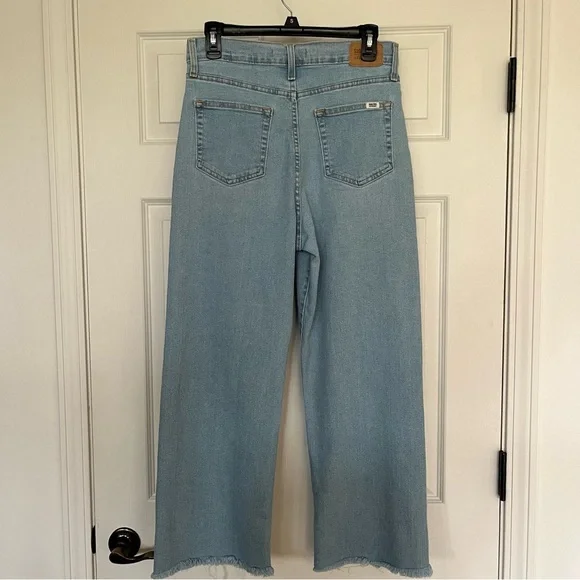 High Rise Loose Straight Jeans Light Wash Raw Hem Size 6 - Picture 5 of 10